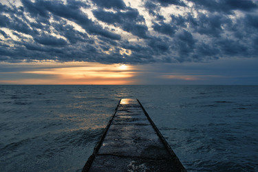 Similar image 21687880