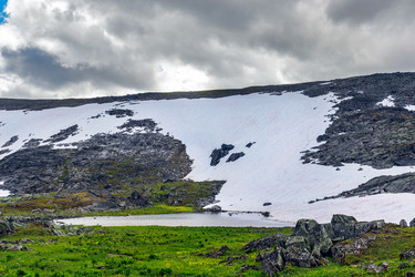 Similar image 21687919