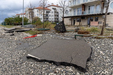 Similar image 21690275