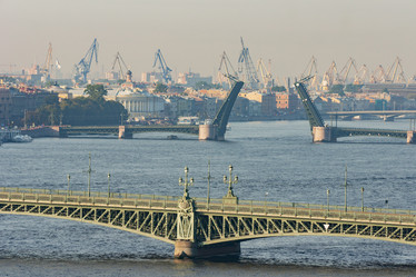 Similar image 21690302