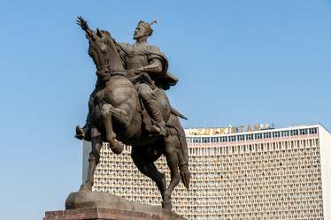 Similar image 21690306