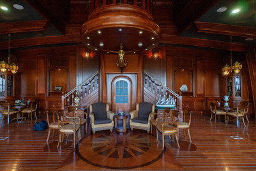 Similar image 21690319