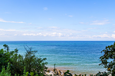 Similar image 21689524