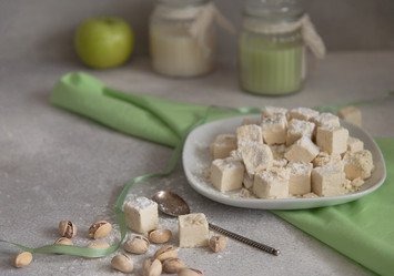 Similar image 21690512