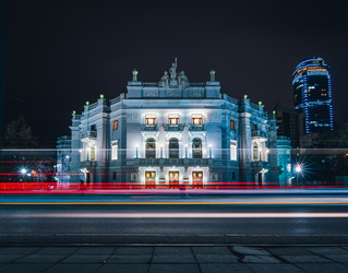 Similar image 21689319