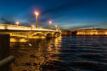 Similar image 21690575