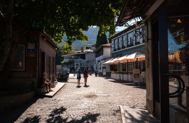 Similar image 21690212