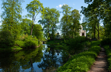 Similar image 21695875