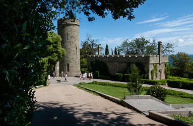 Similar image 21695885