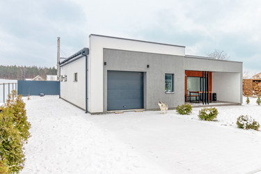 Similar image 21695798