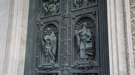 Similar image 21701492