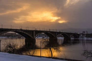 Similar image 21702480