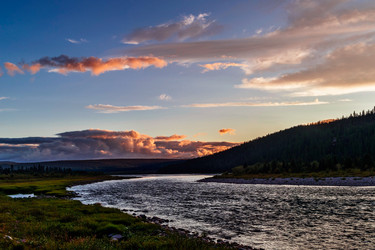 Similar image 21702078