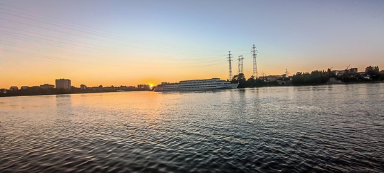 Similar image 21719846