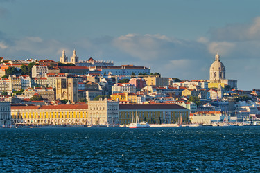 Similar image 21704039