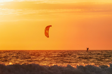 Similar image 21704388