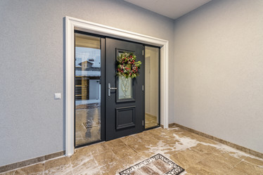 Similar image 21709886