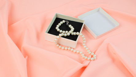 Similar image 21705444