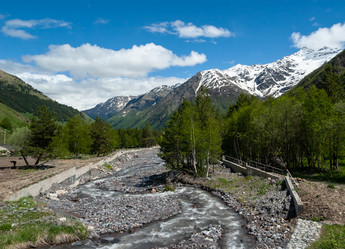 Similar image 21706857