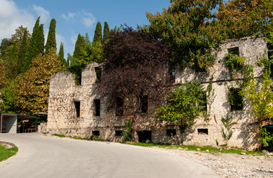 Similar image 21707126