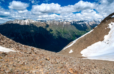 Similar image 21707859