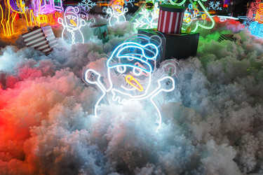 Similar image 21710997