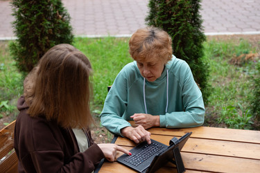 Similar image 21716996