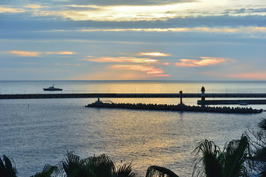 Similar image 21714391