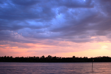 Similar image 21715374