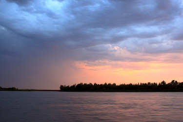 Similar image 21715375