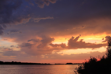 Similar image 21715376