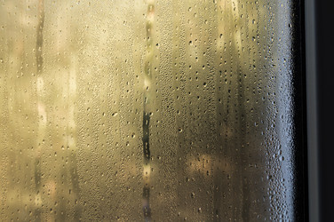 Similar image 21718075