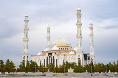 Similar image 21716346