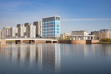 Similar image 21716351