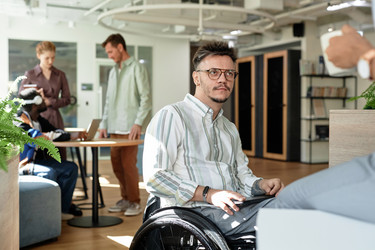 Similar image 21735340