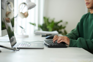 Similar image 21735106