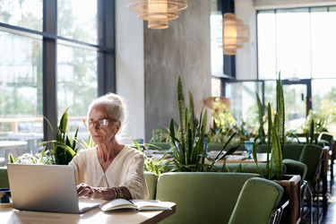 Similar image 21735629