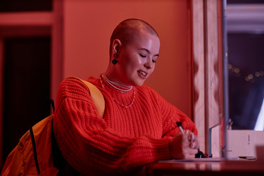 Similar image 21743015