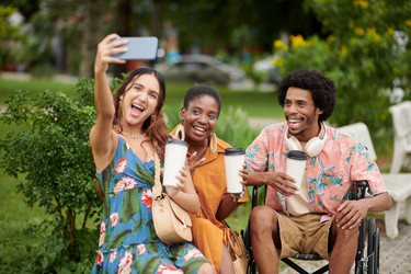 Similar image 21733040