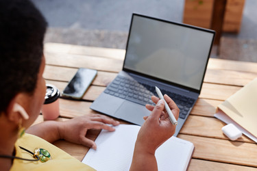 Similar image 21739015