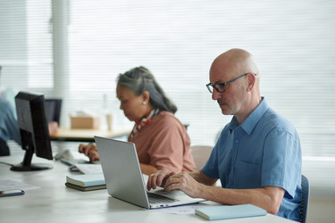 Similar image 21733904