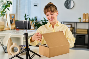 Similar image 21735240