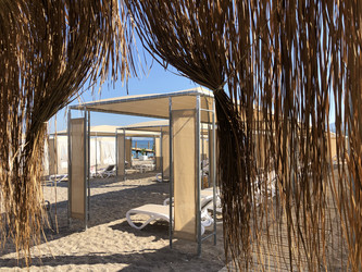 Similar image 21751060