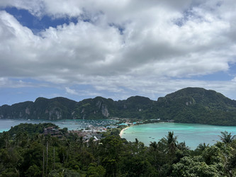 Similar image 21751067