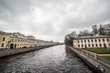 Similar image 21744385