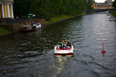 Similar image 21744344