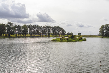 Similar image 21748002