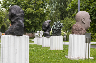 Similar image 21744851