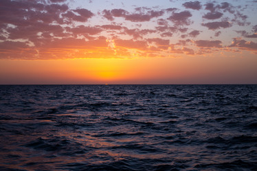 Similar image 21744080