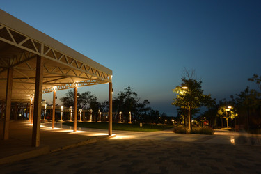 Similar image 21757636